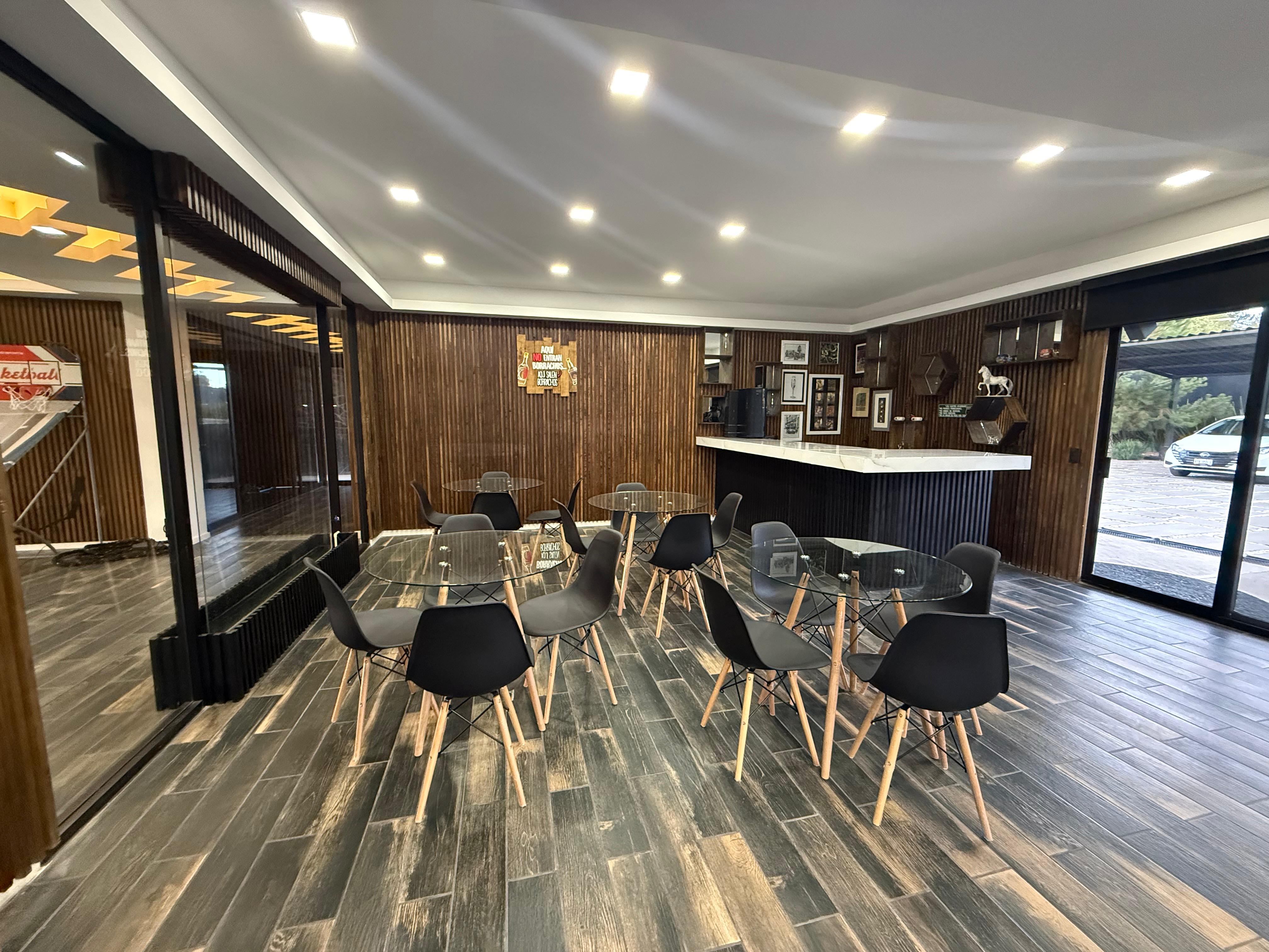 Vista del Chalet - El Sótano: Entretenimiento y Relajación - Foto 5